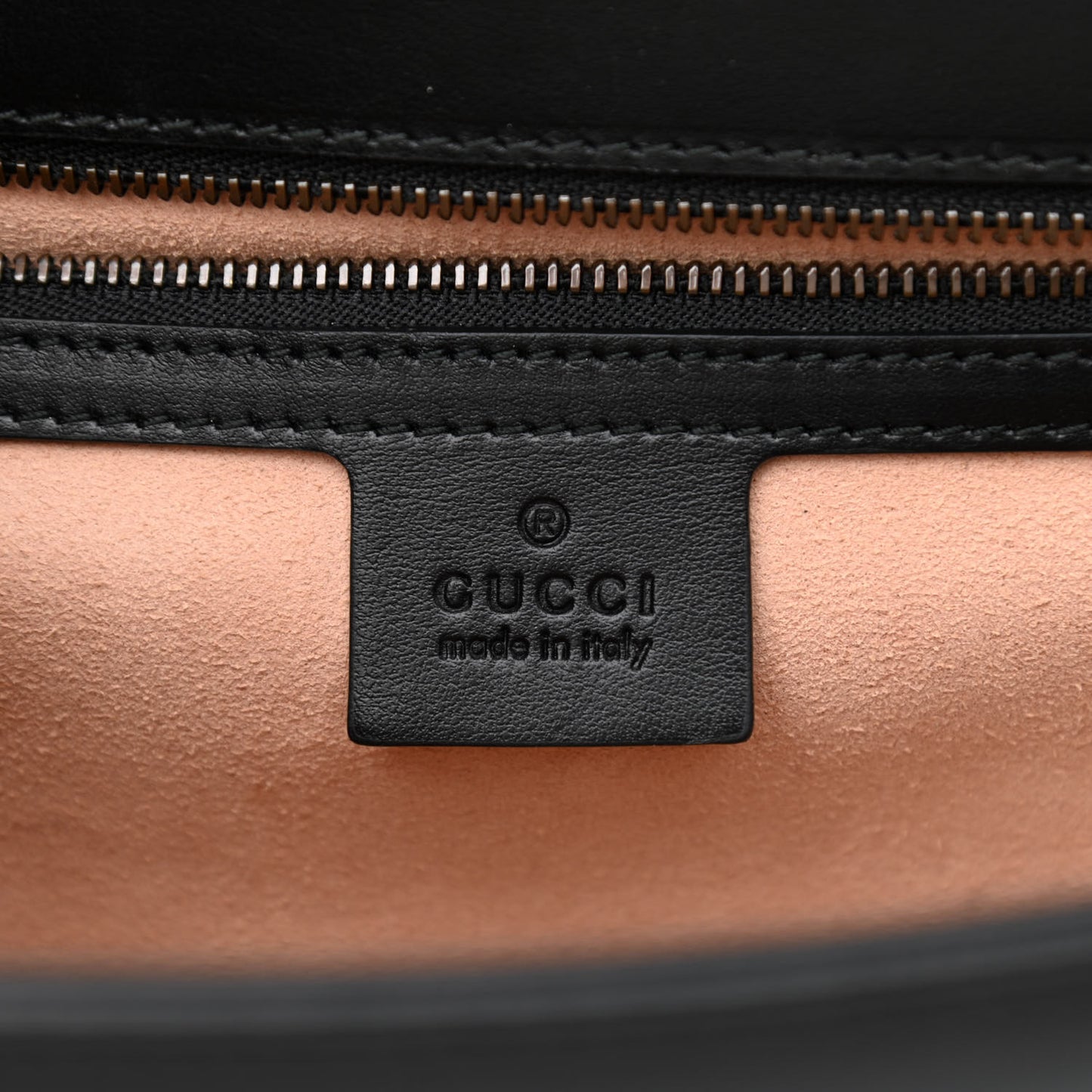 Calfskin Matelasse GG Marmont Clutch Black