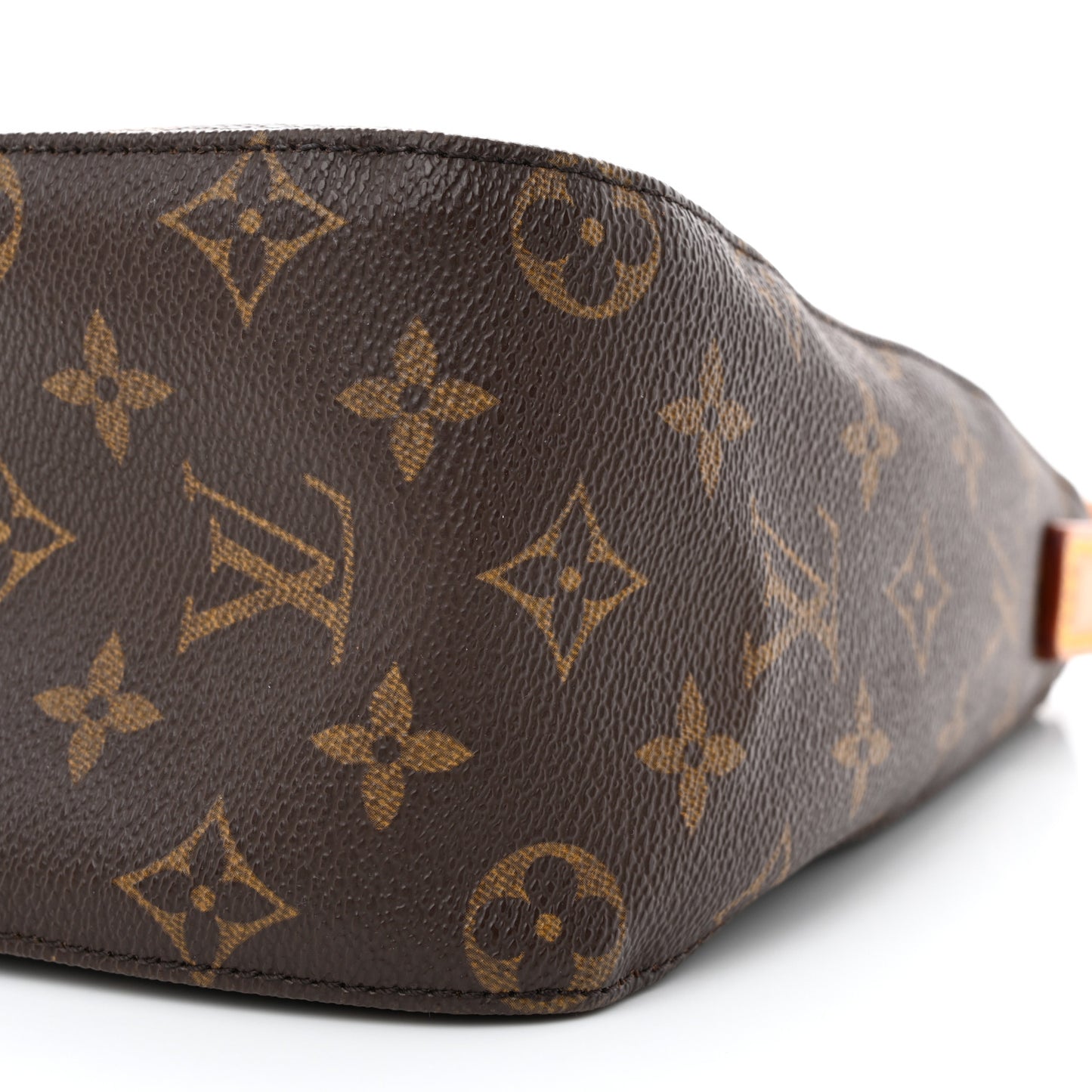 Monogram Looping MM