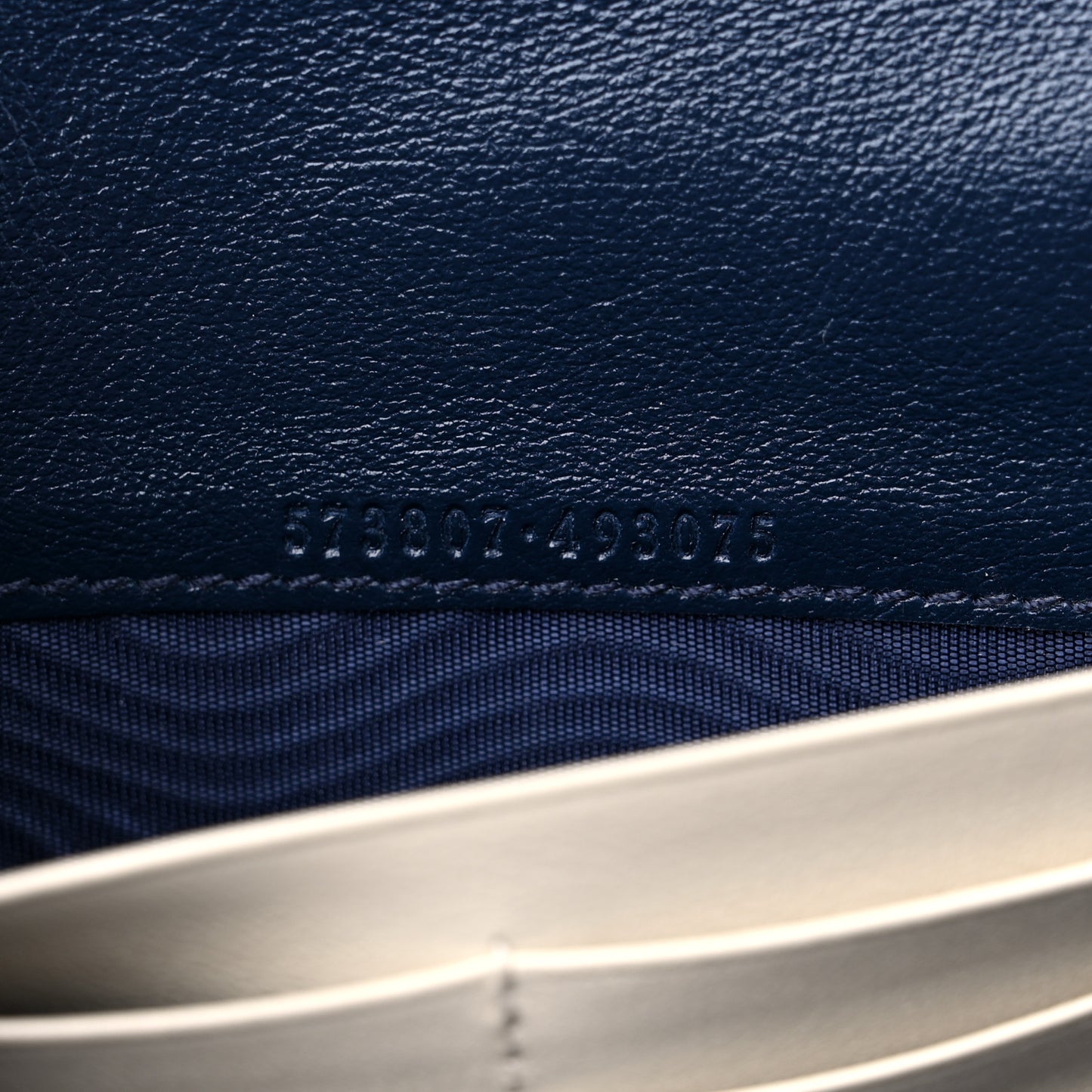 Vintage Effect Calfskin Matelasse Diagonal Torchon GG Marmont Chain Wallet Mystic White Blue Agata