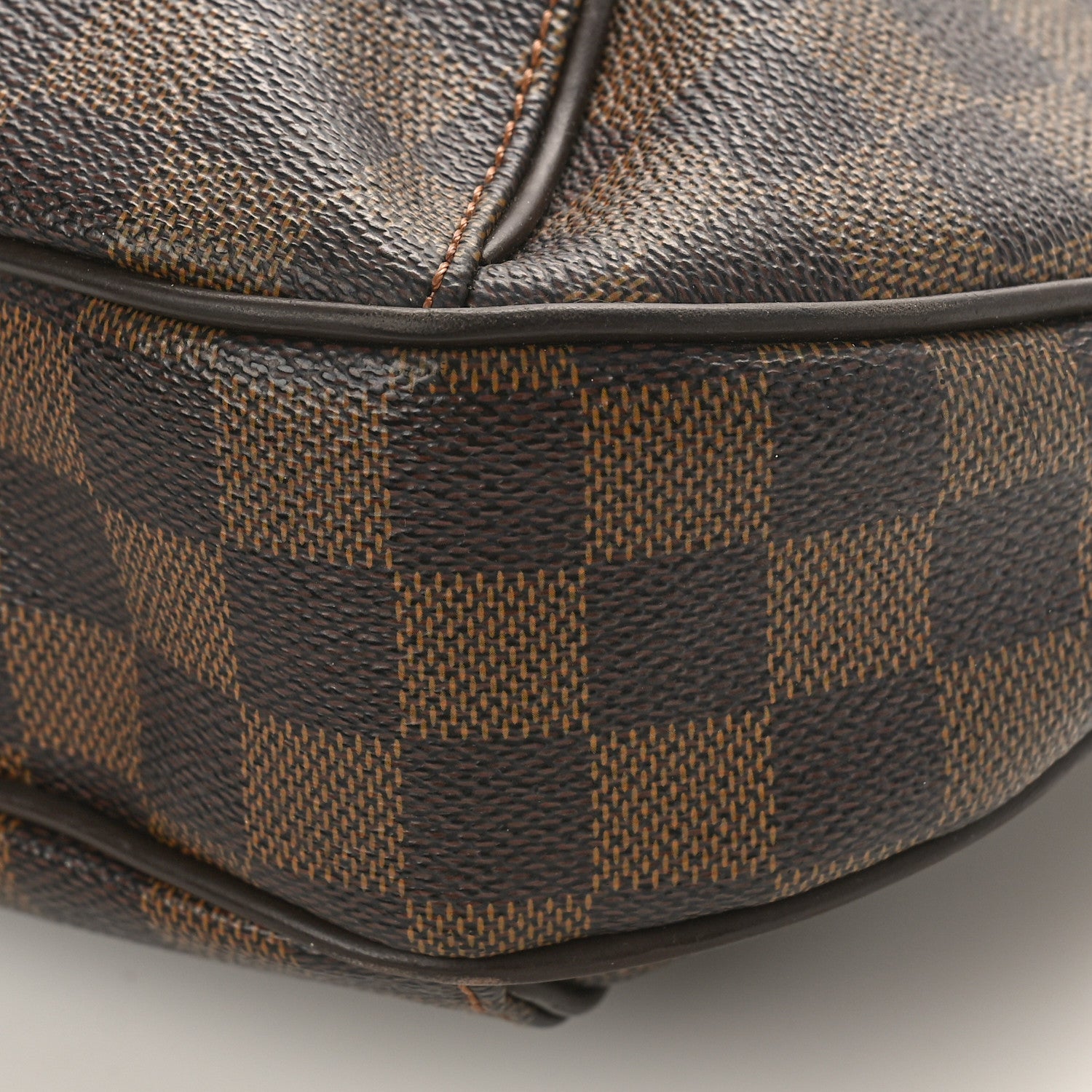 Louis Vuitton Damier Ebene Thames GM 8 of 9