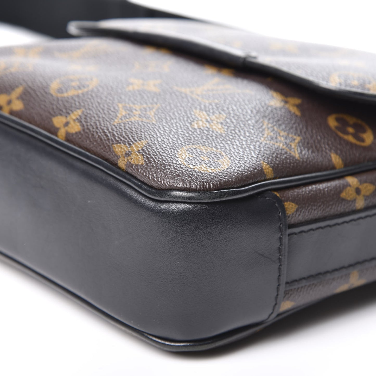 Monogram Macassar Bass PM