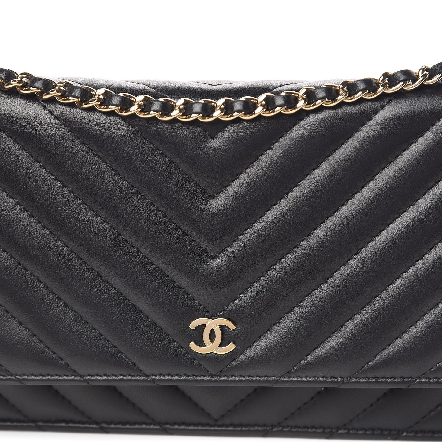 Lambskin Chevron Quilted Wallet On Chain WOC Black