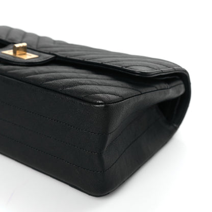 Chanel Sheepskin Chevron Quilted 2.55 Reissue 225 Flap Black 9 of 9