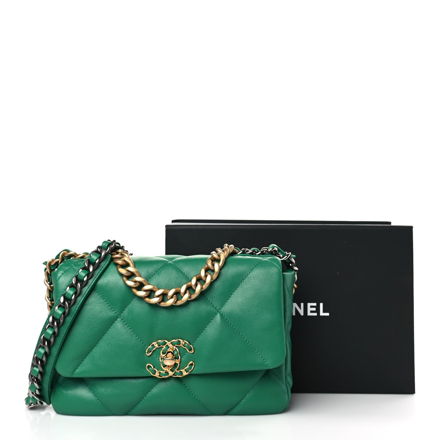 Lambskin Quilted Medium Chanel 19 Flap Green