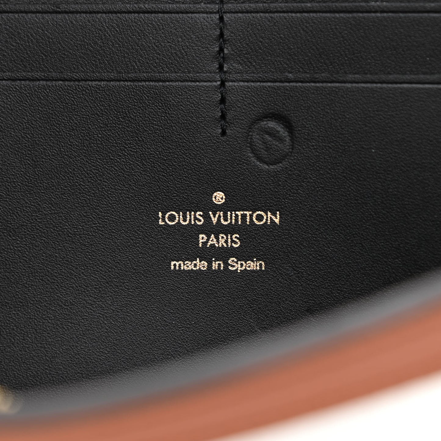 Taurillon Dauphine Bumbag Blackberry Snow