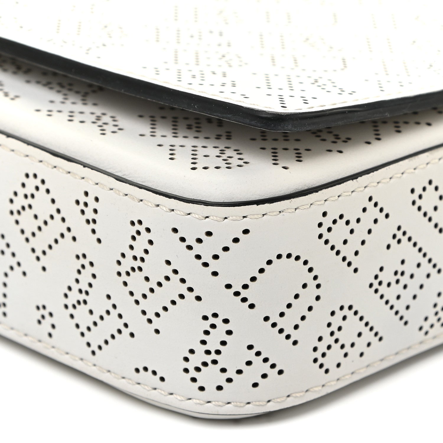 Burberry Calfskin Perforated Hampshire Crossbody Chalk White 11 of 14