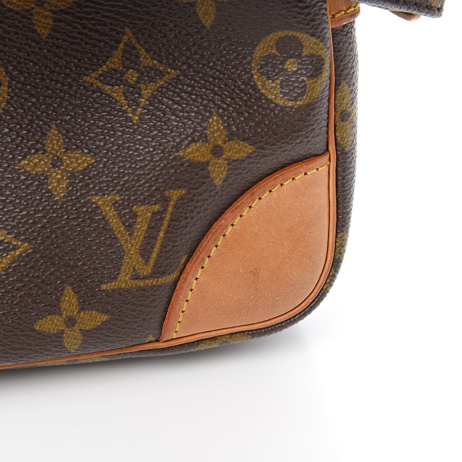Louis Vuitton Monogram Pochette Marly Dragonne 26 9 of 10
