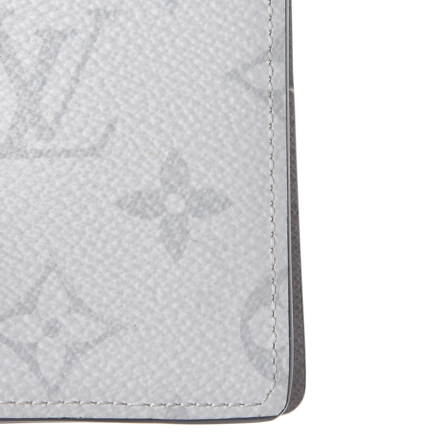 Louis Vuitton Taigarama Pocket Organizer NM Antartica 7 of 7