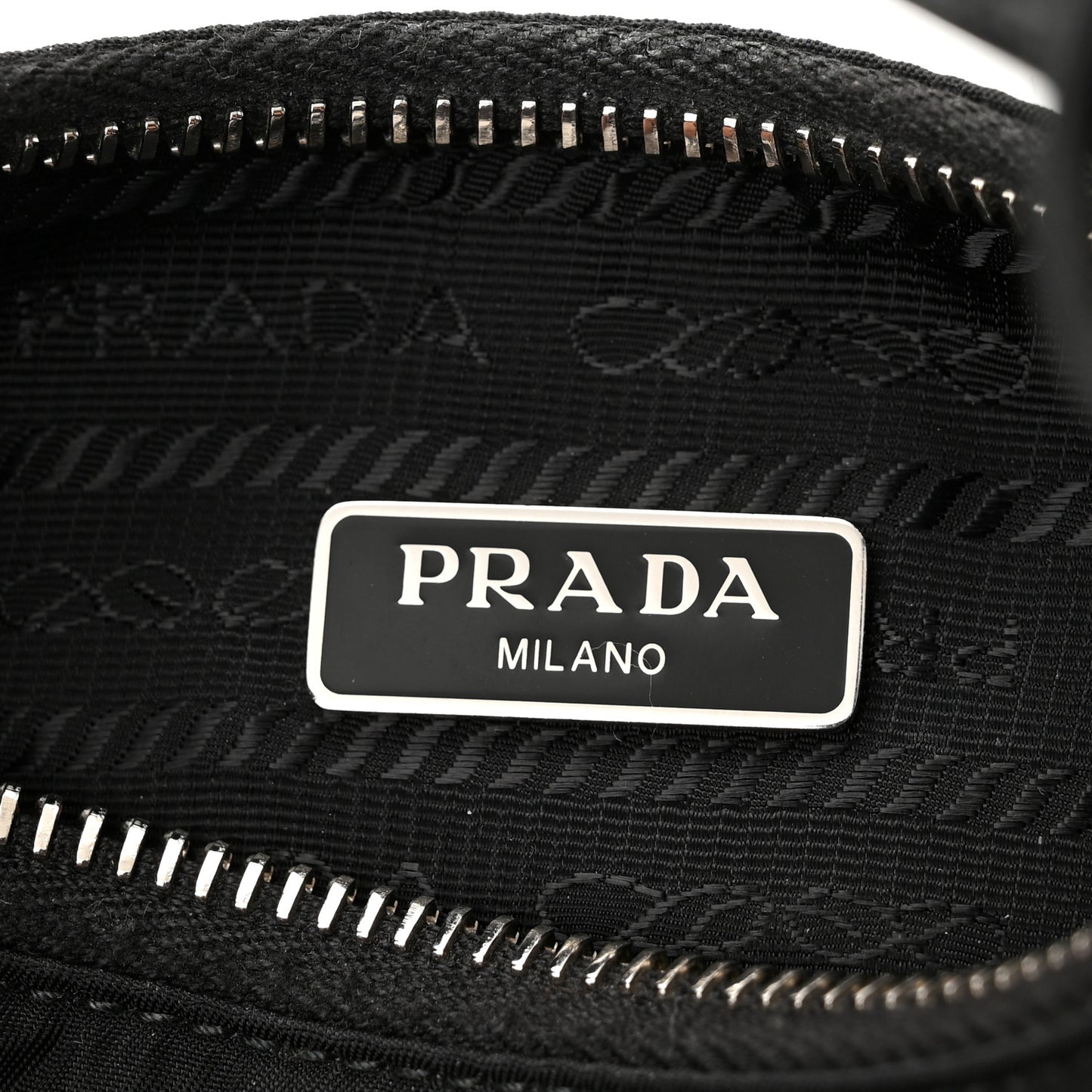 Re-Nylon Saffiano Re-Edition 2005 Shoulder Bag Black