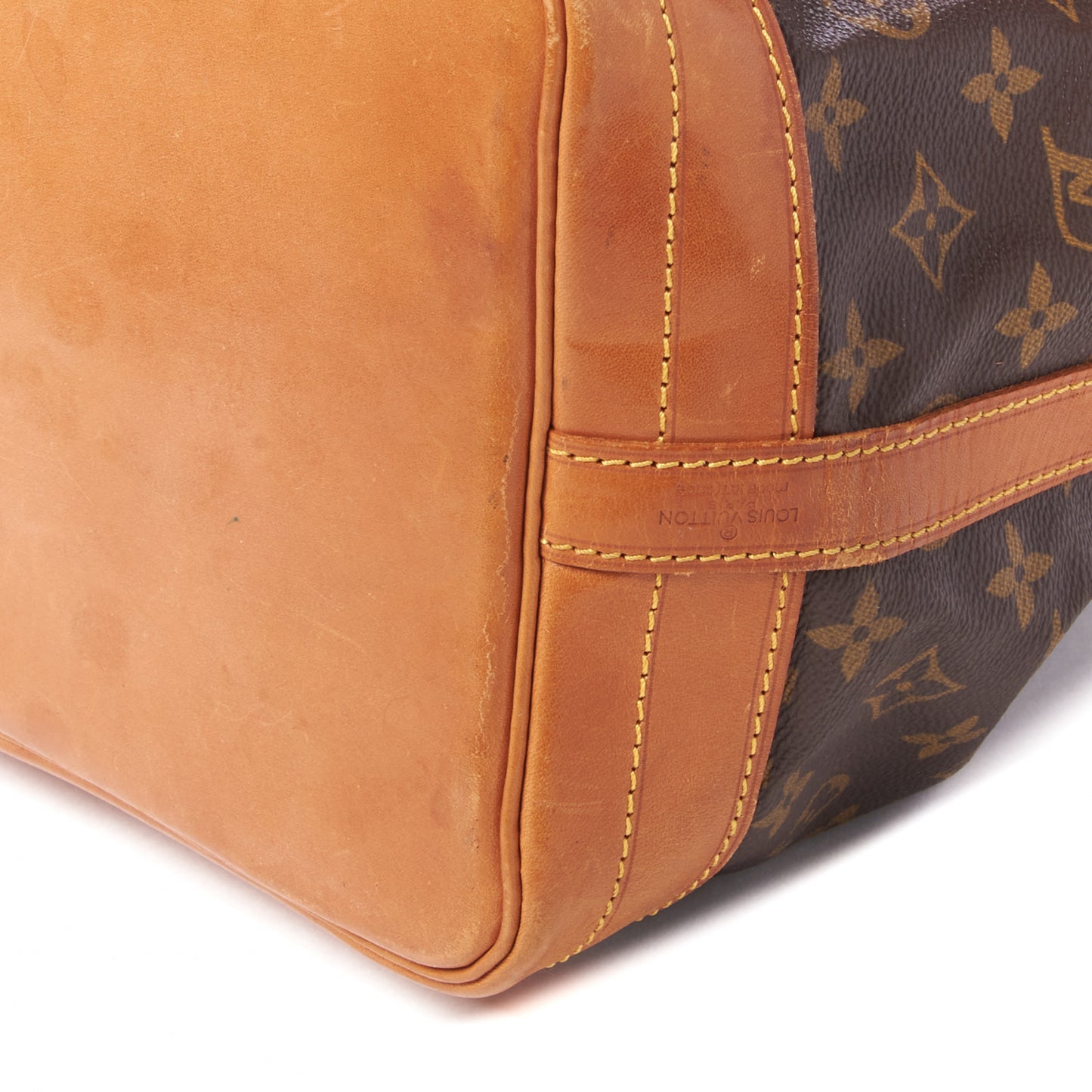 Monogram Noe