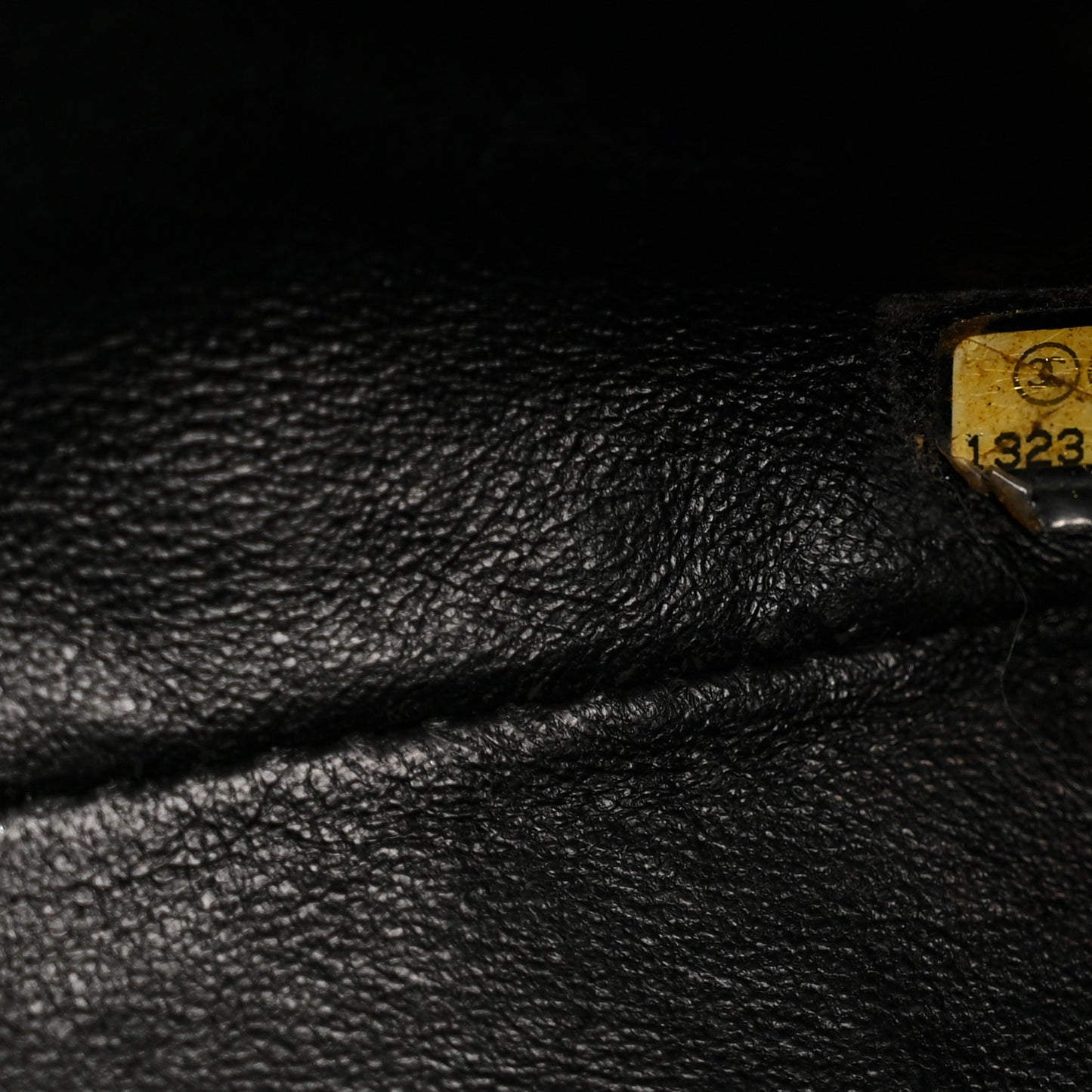 Caviar Quilted Jumbo Single Flap Black