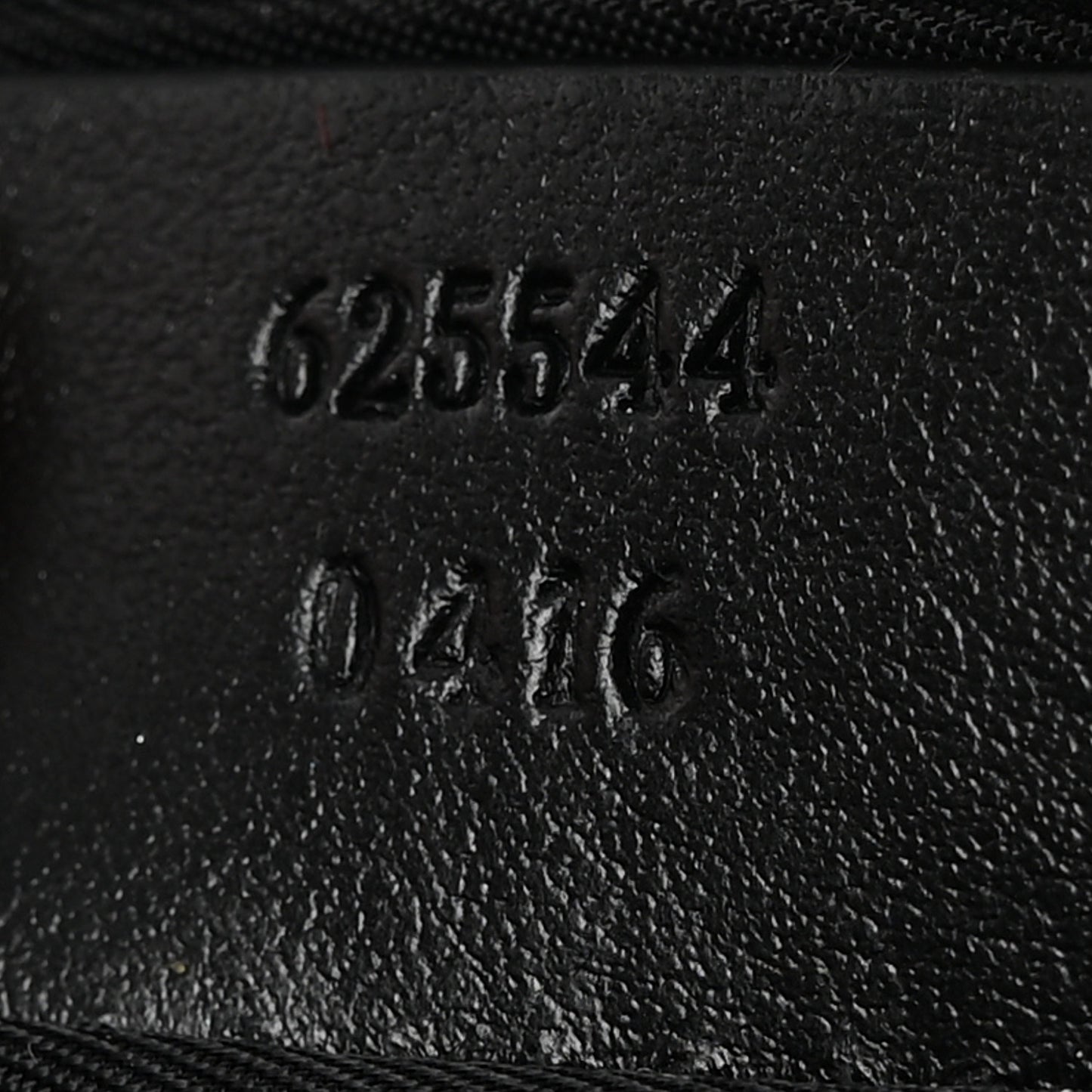 Calfskin Matelasse GG Marmont Pouch Cosmetic Case Black