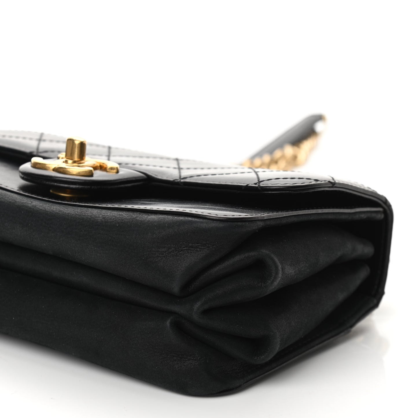 Iridescent Calfskin Quilted Mini Straight Lined Flap Black