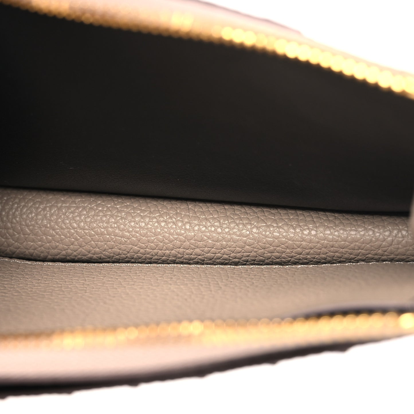 Grained Calfskin TF Wristlet Wallet Silk Taupe