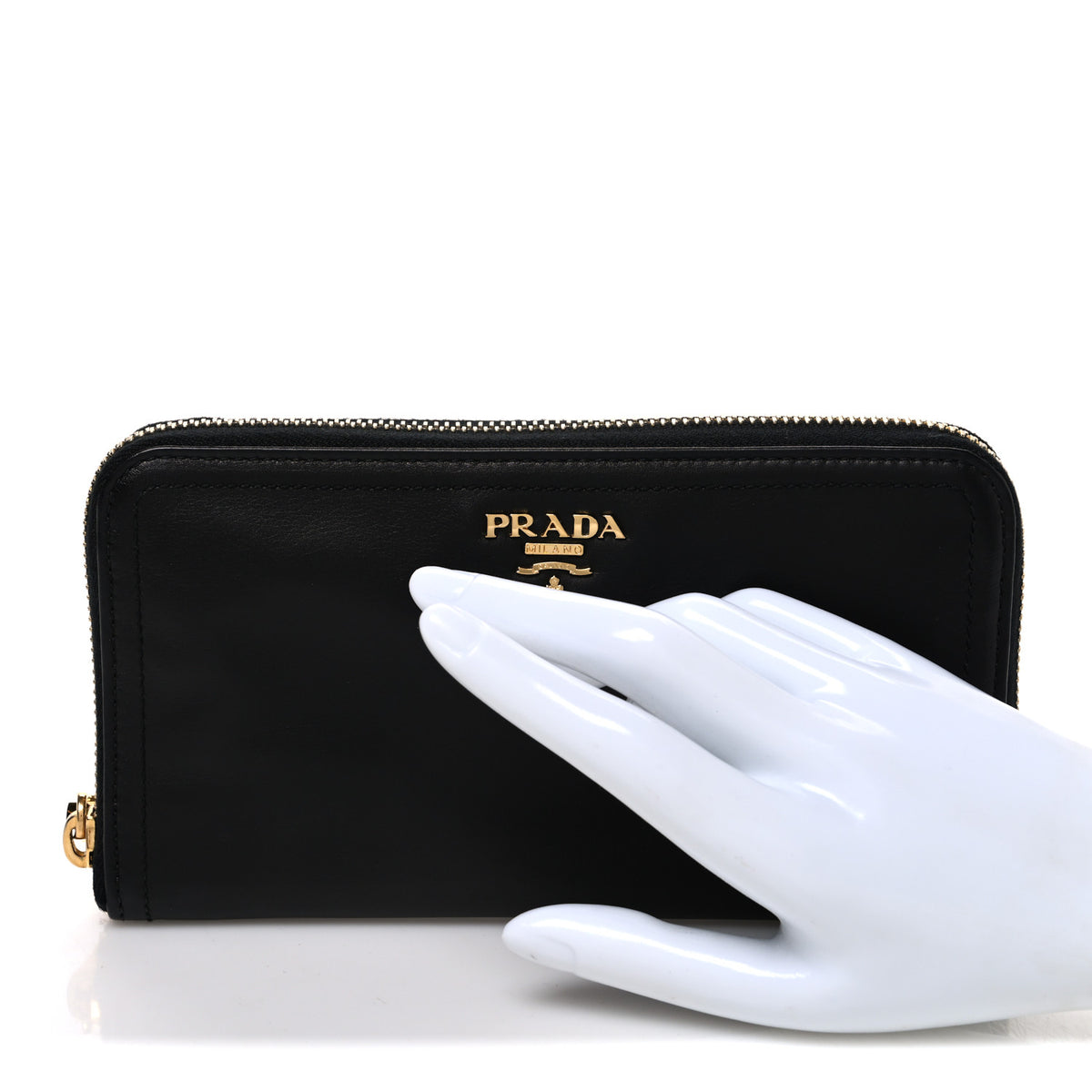 Soft Calf Zip Around Wallet Black