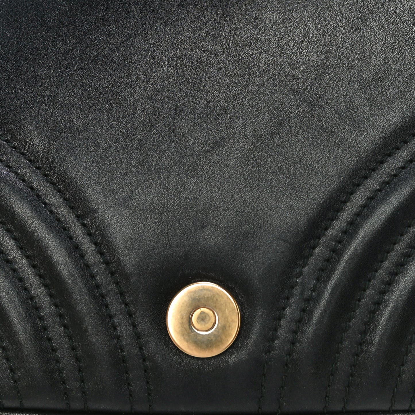 Calfskin Matelasse Pearly GG Marmont Chain Belt Bag Black