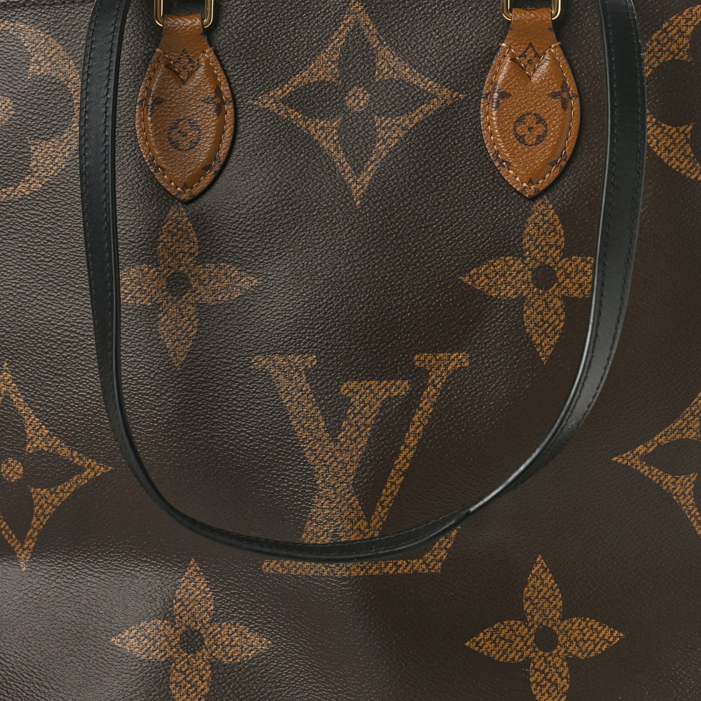 LOUIS VUITTON Reverse Monogram Giant Onthego GM