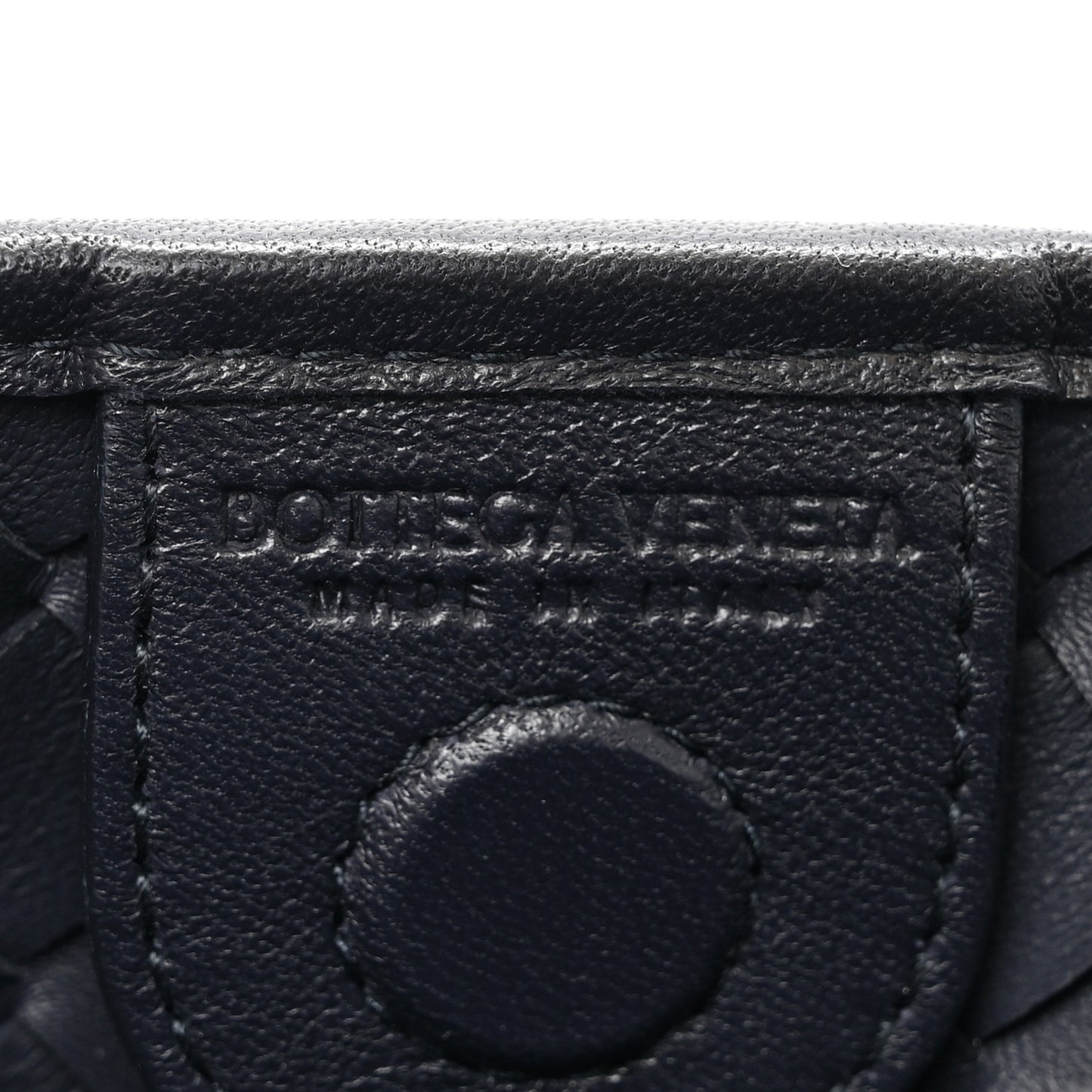 Nappa Intrecciato Sardine With Chain Bag Space