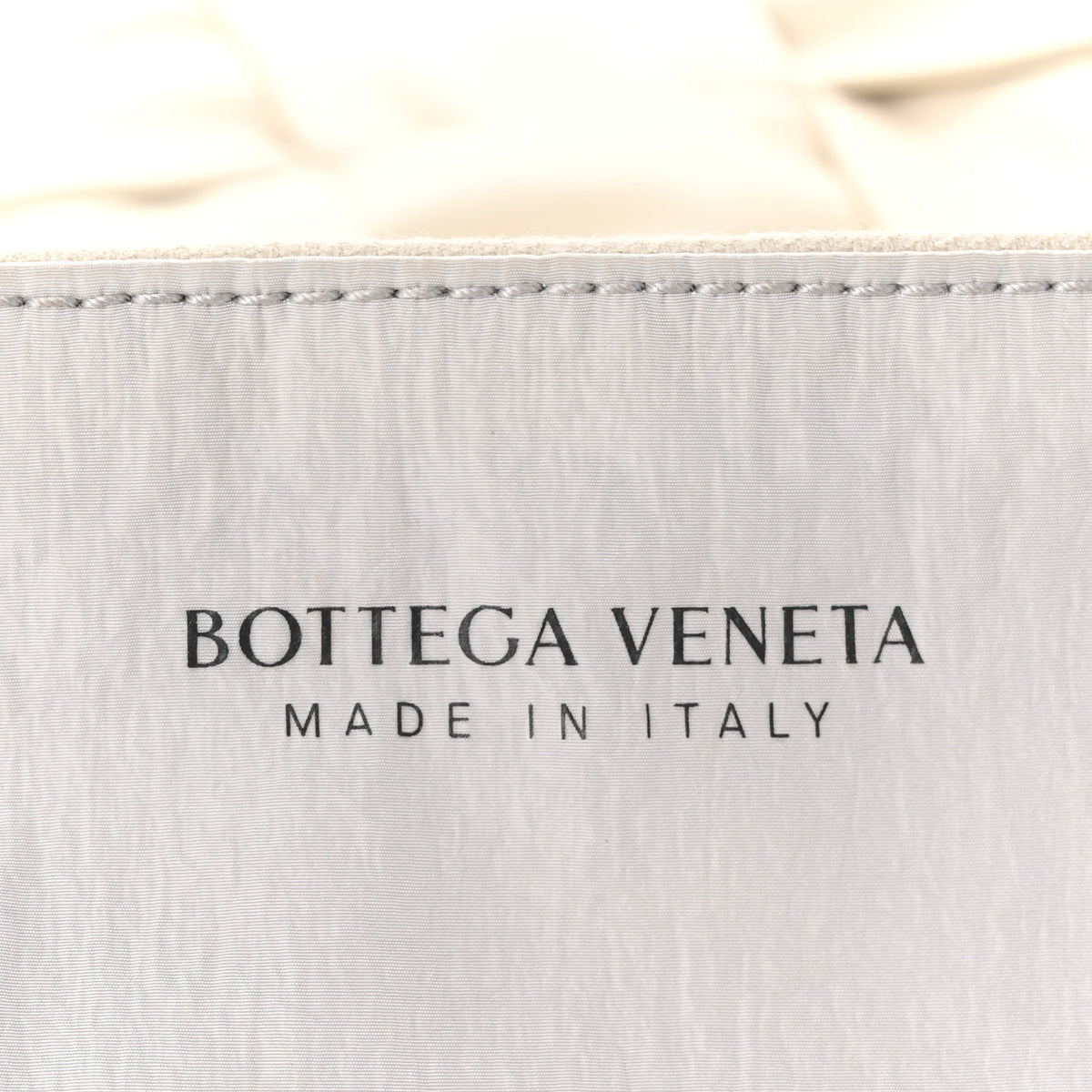 Paper Calfskin Intrecciato Stretch Cassette Shoulder Bag White