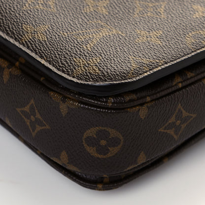 Louis Vuitton Monogram Pochette Metis 12 of 13