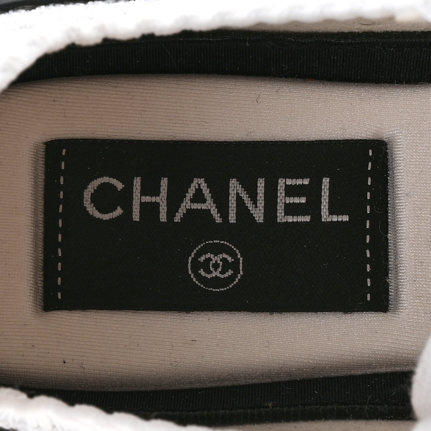 Fabric Logo Sneakers 36.5 White