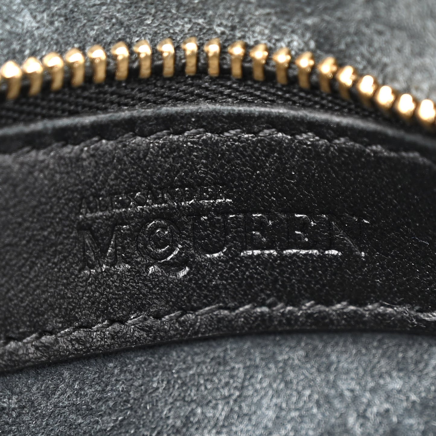 Calfskin Small Heroine Black