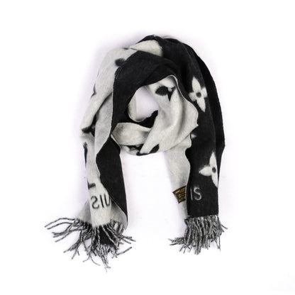 Louis Vuitton Cashmere Monogram Reykjavik Scarf Black 1 of 4