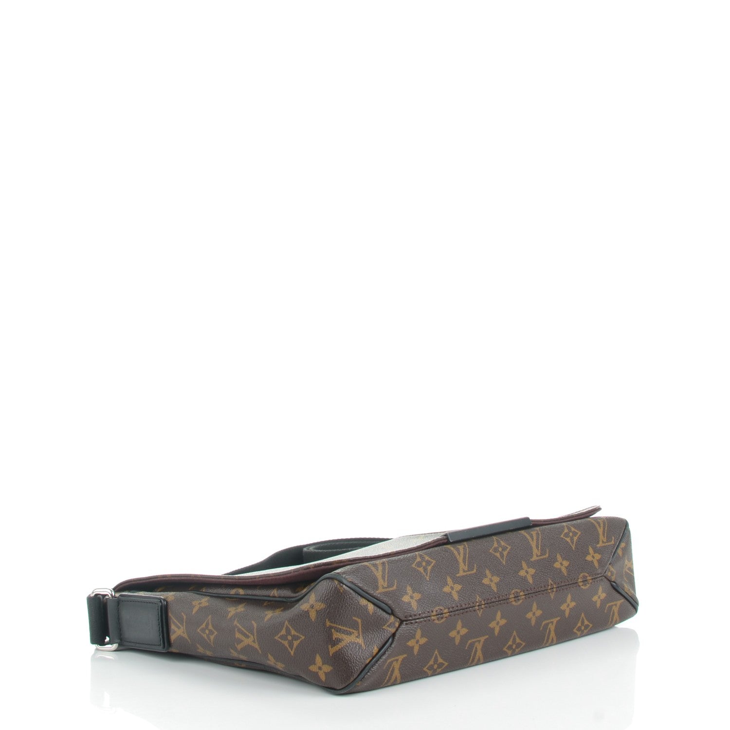 Louis Vuitton Monogram Macassar District MM 4 of 7