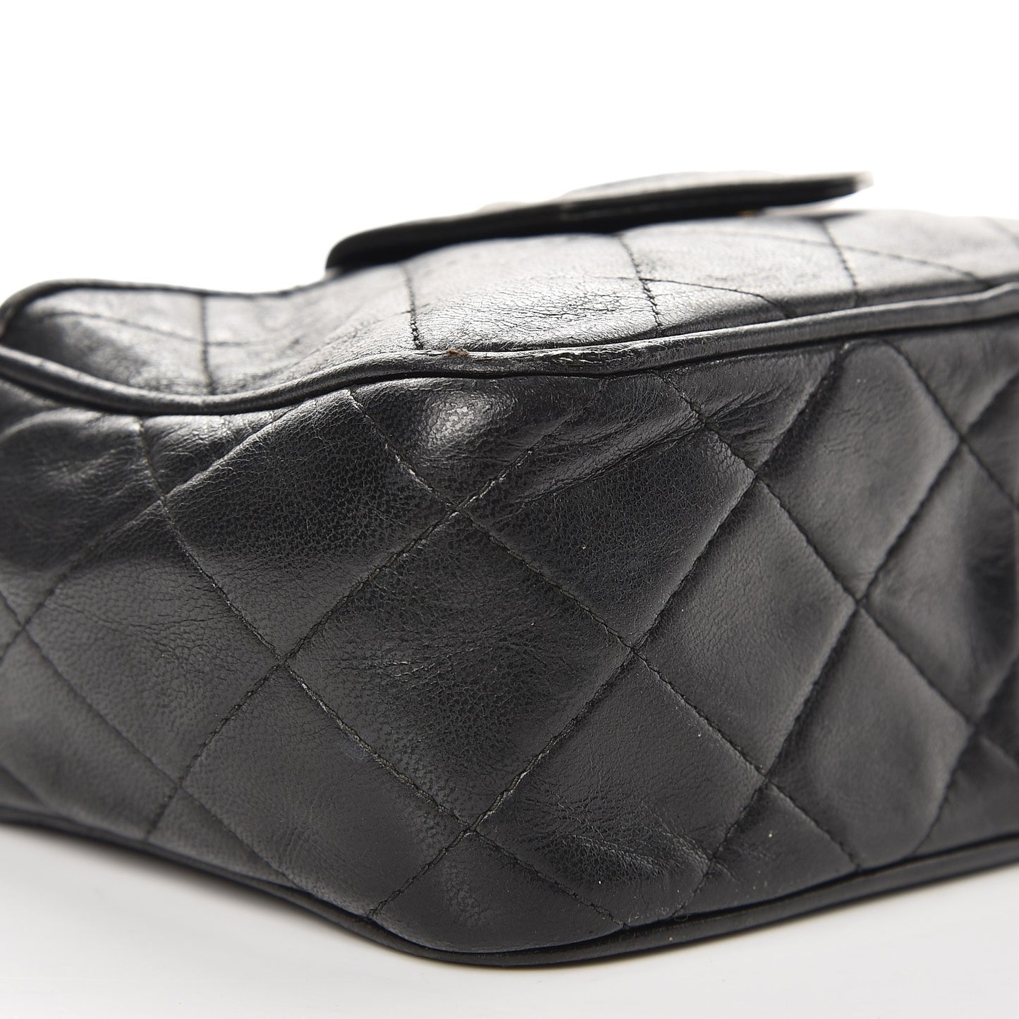 Lambskin Quilted Tassel Camera Case Black