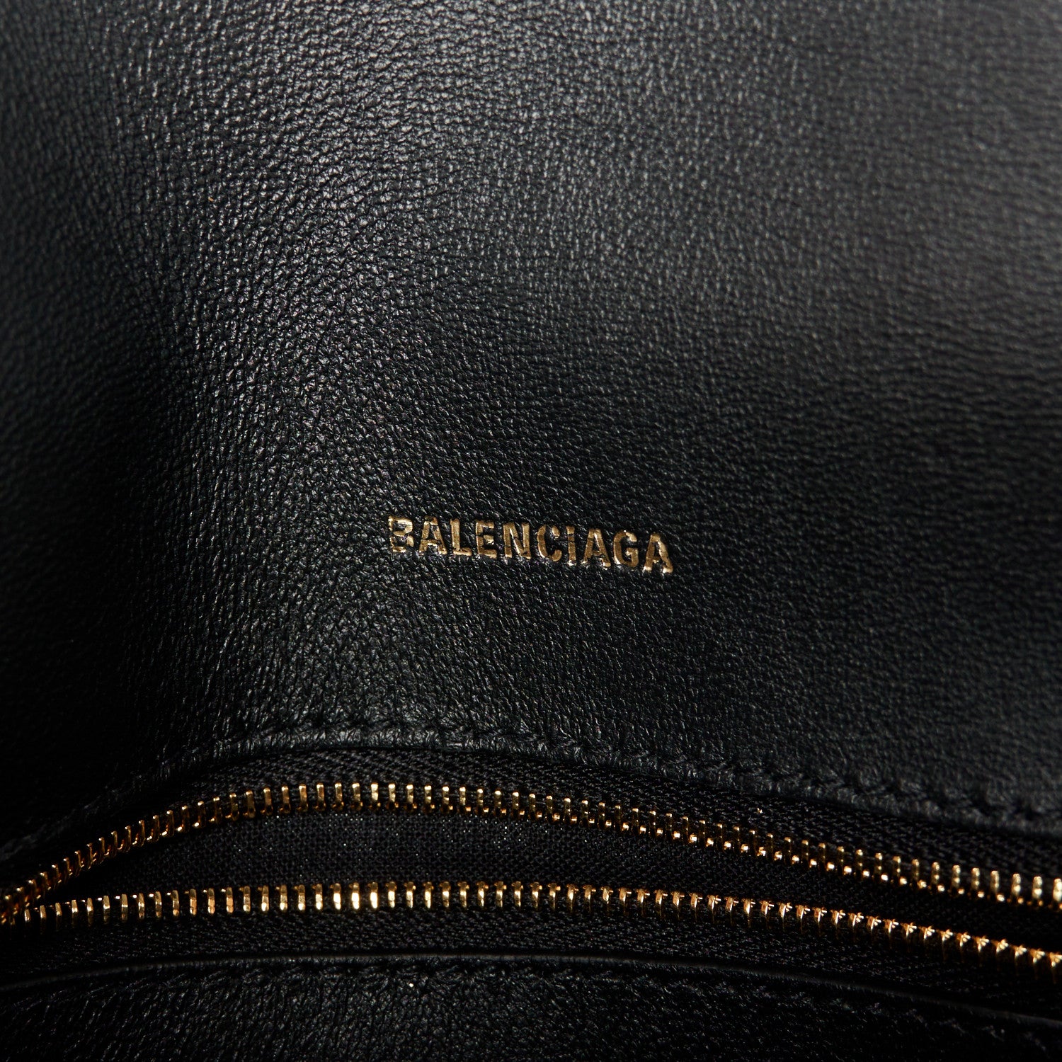 Balenciaga Paper Calfskin S Downtown Chain Shoulder Bag Black 6 of 11