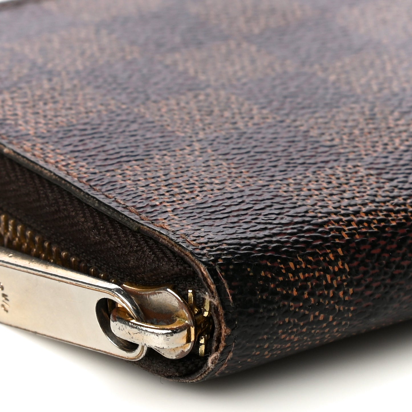 Damier Ebene Zippy Wallet