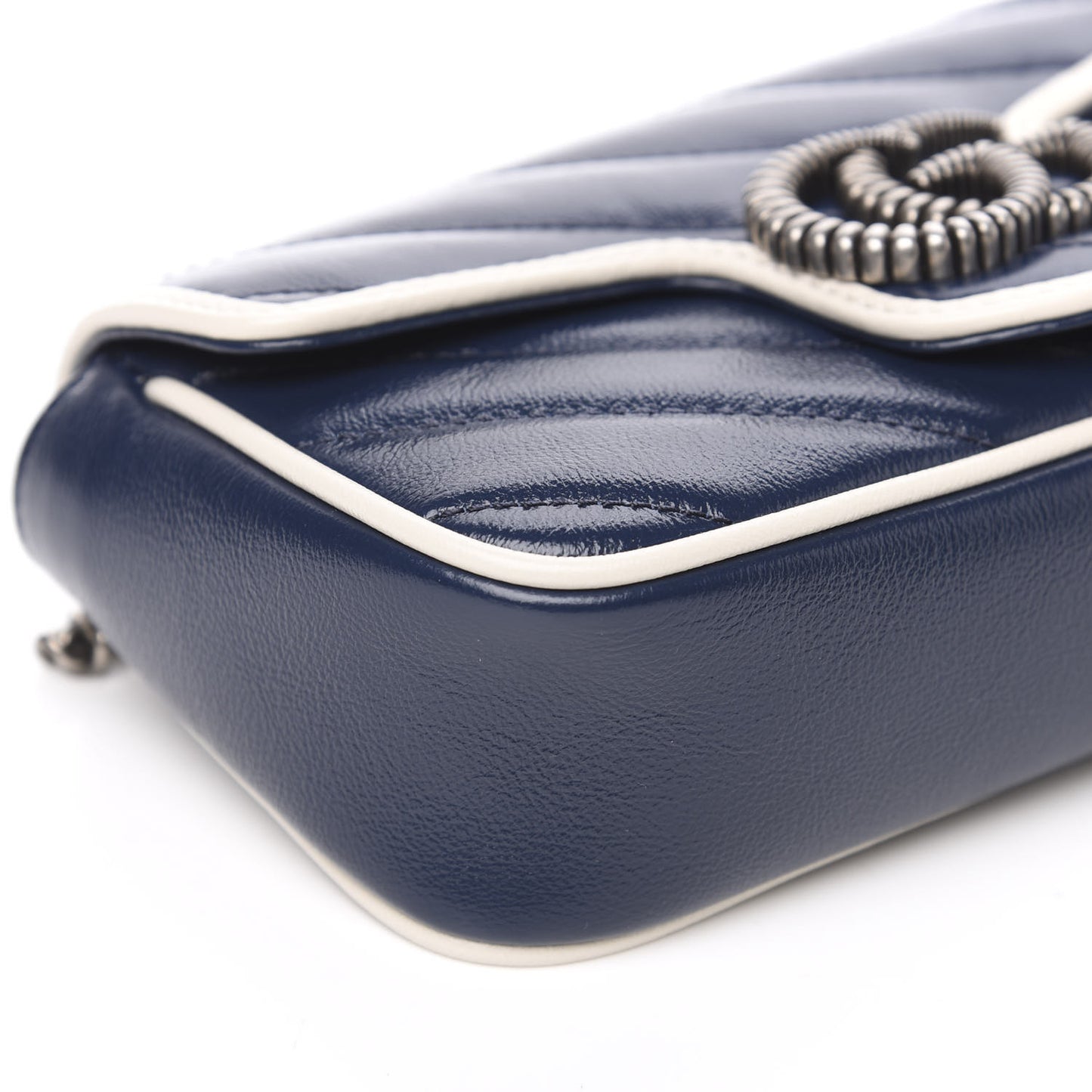 Vintage Effect Calfskin Matelasse Diagonal Super Mini Torchon GG Marmont Shoulder Bag Blue Agata Mystic White