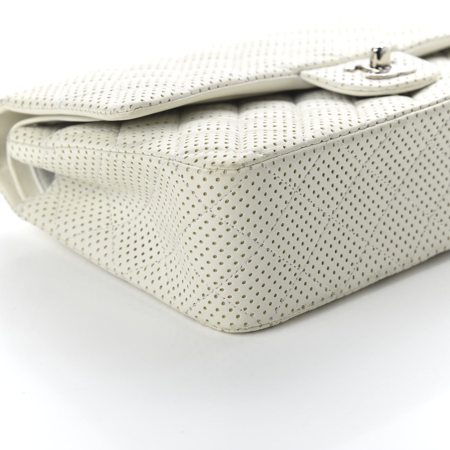 Lambskin Perforated Medium Double Flap White
