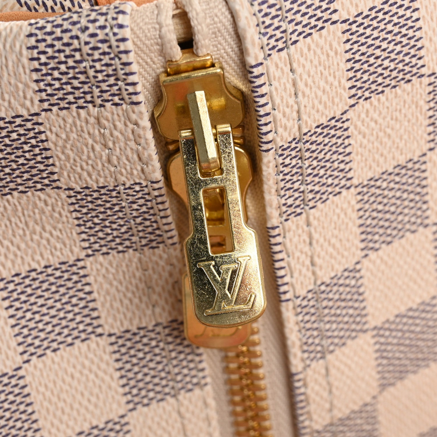 Louis Vuitton Damier Azur Summer Trunks Hawaii Keepall Bandouliere 50 16 of 16