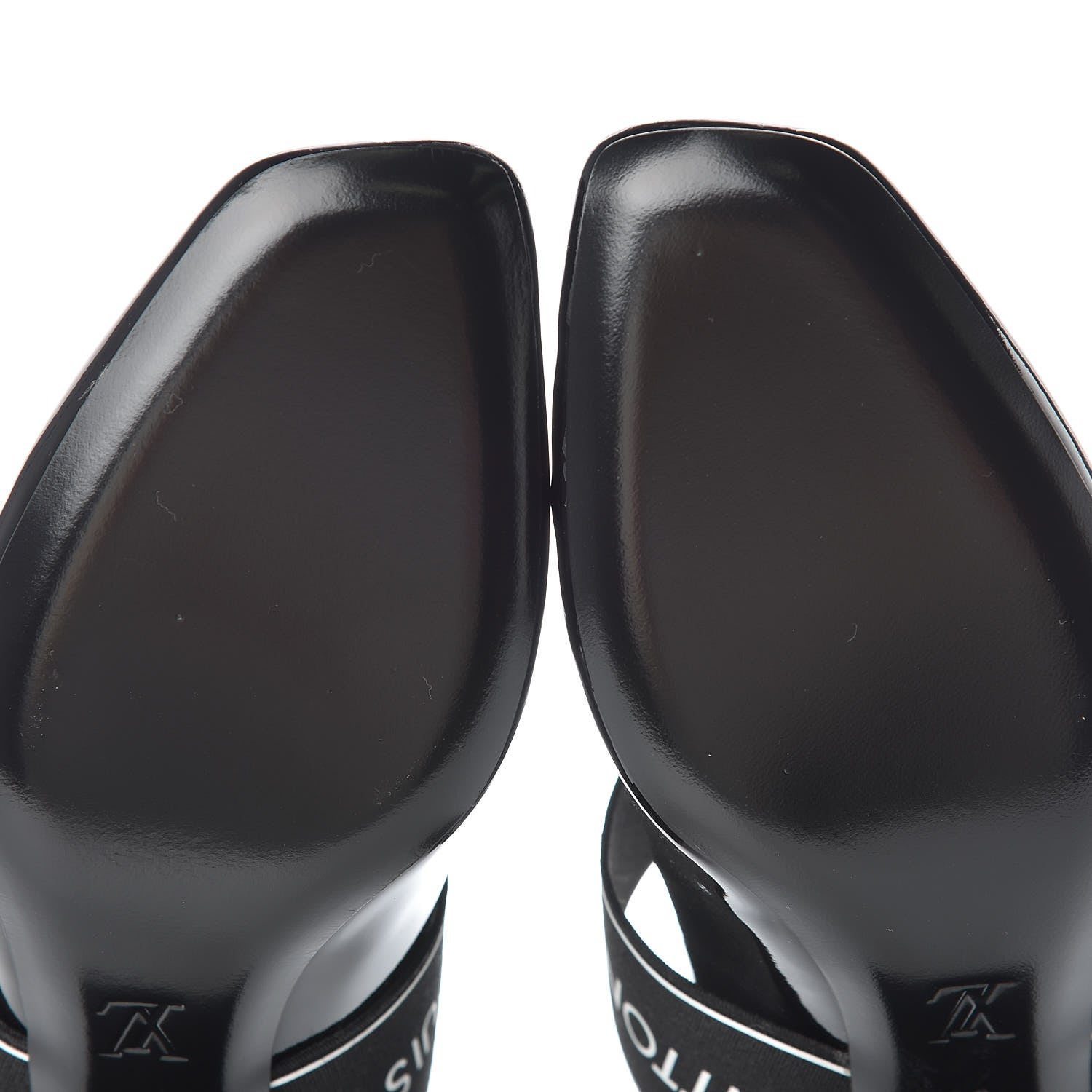 Louis Vuitton Patent Uncover Pumps 36 Black 6 of 10