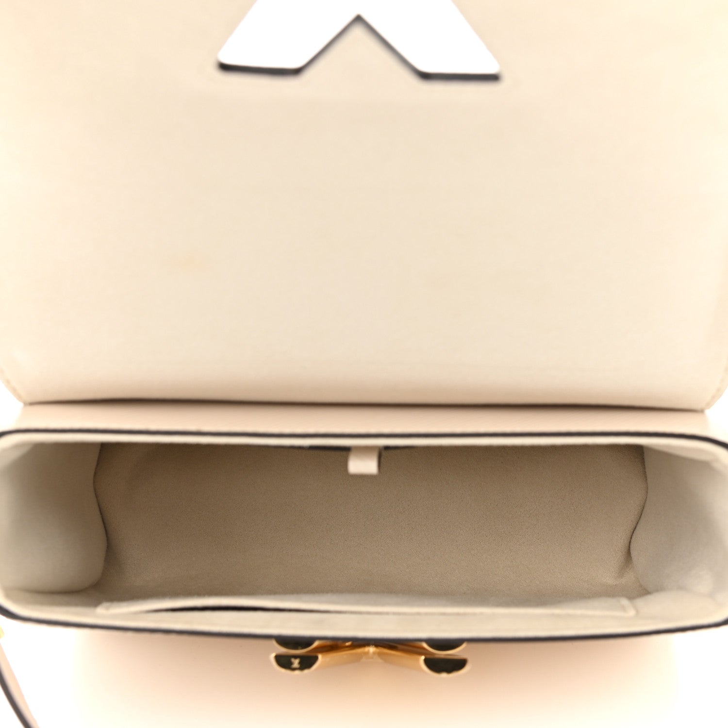 Louis Vuitton Epi Pillow Twist MM Shoulder Bag Cream 5 of 10