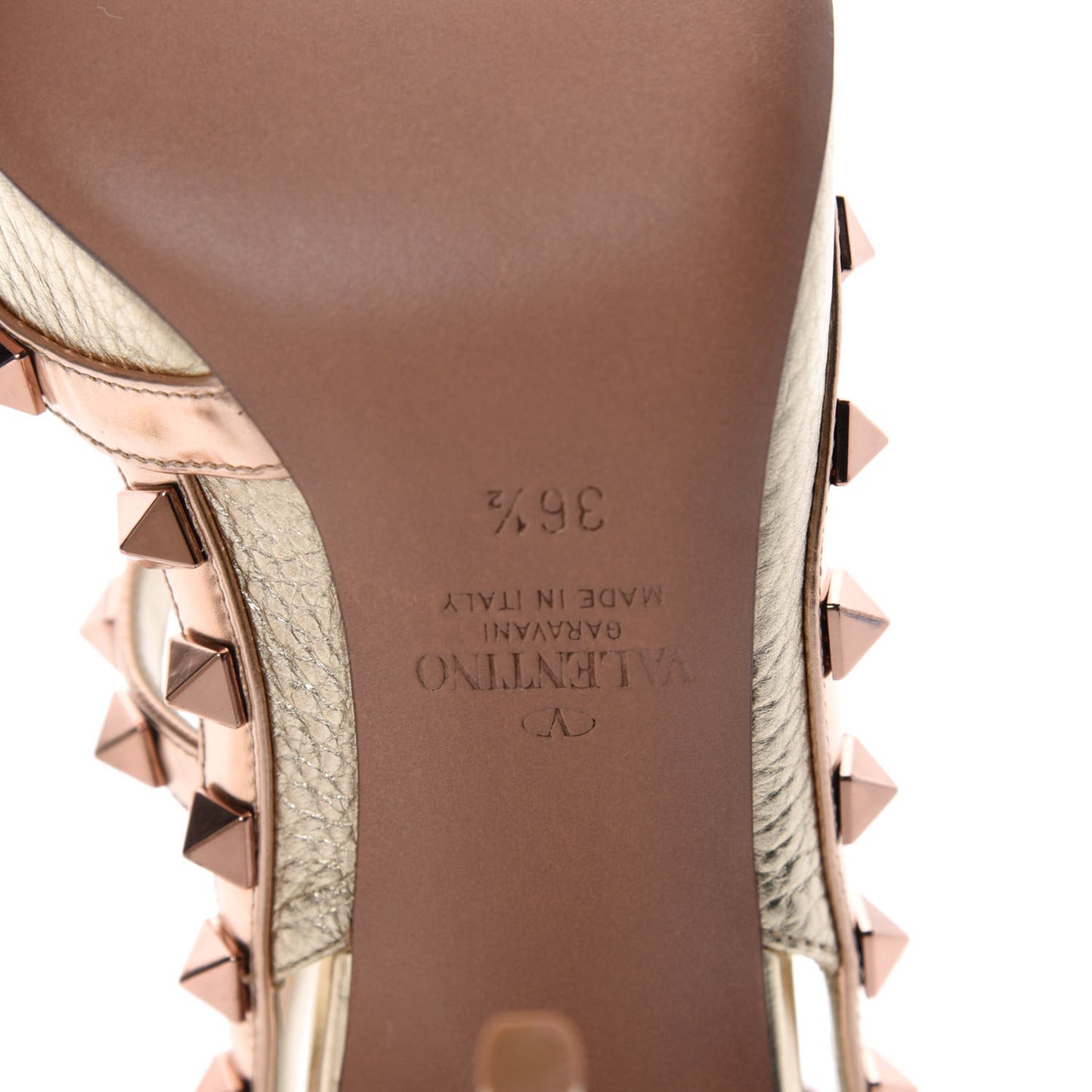 Metallic Pebbled Calfskin Rockstud Ankle Strap 100mm Pumps 36 Rame Sahara