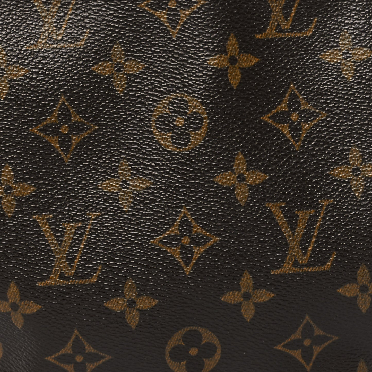 Monogram Croissant MM