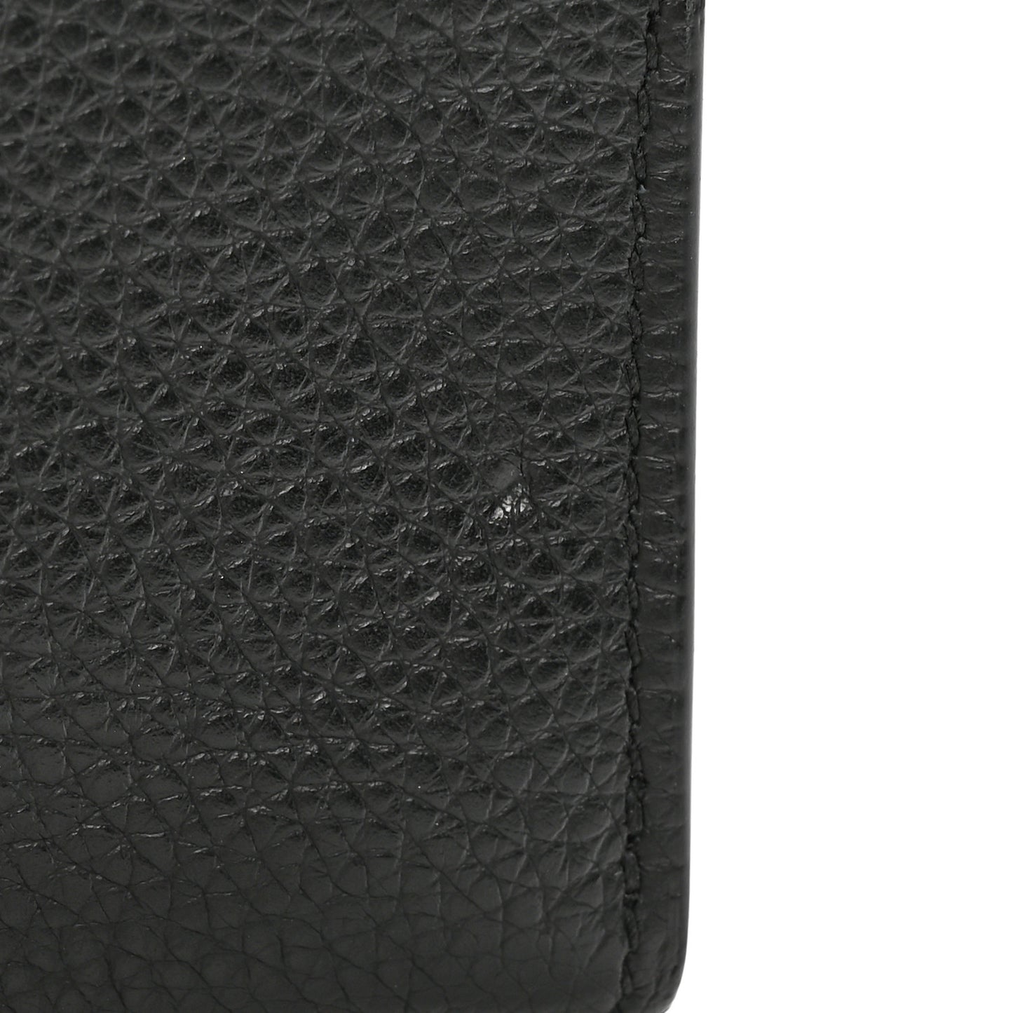 Calfskin City Wallet On Chain Black