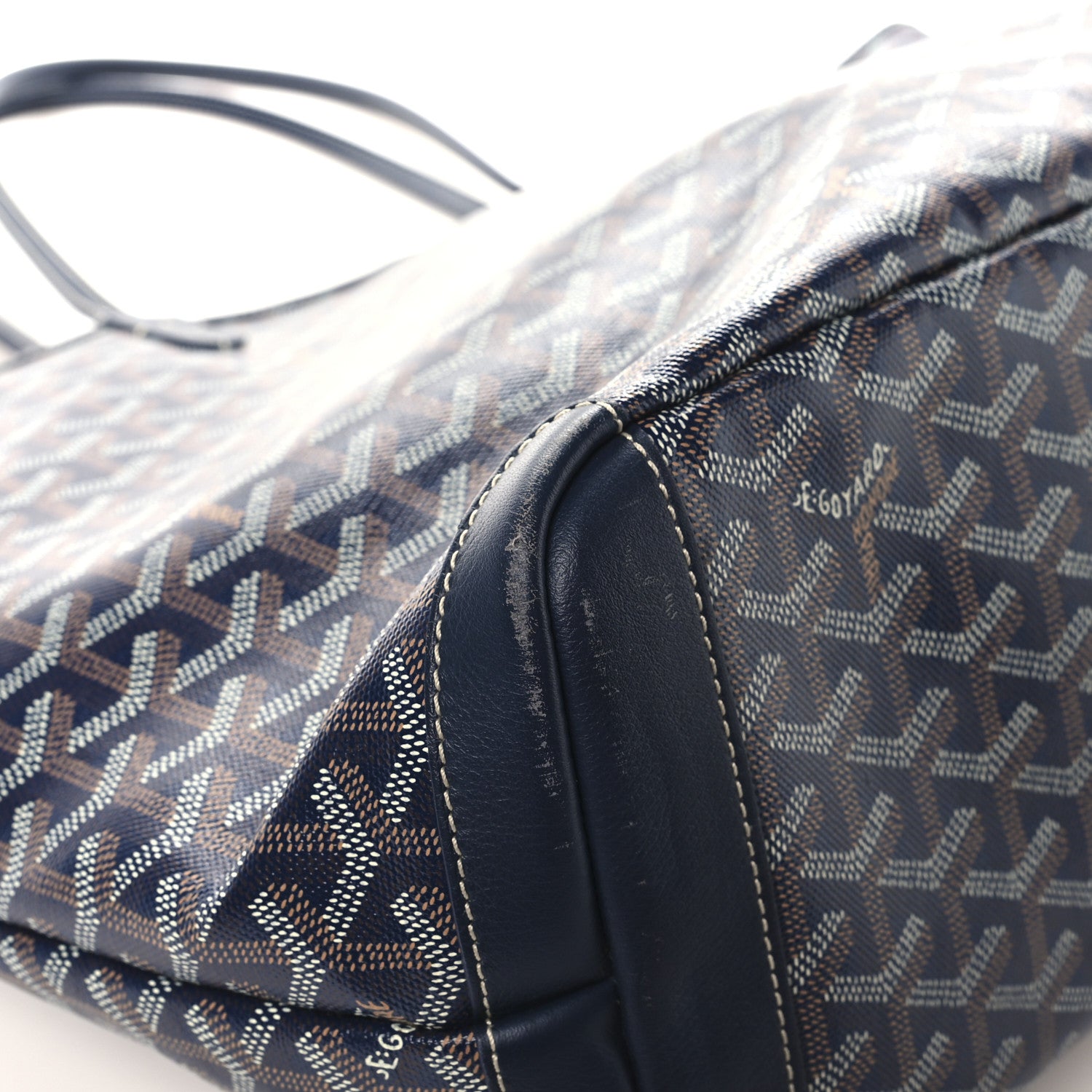 Goyard Goyardine Artois MM Navy 8 of 11