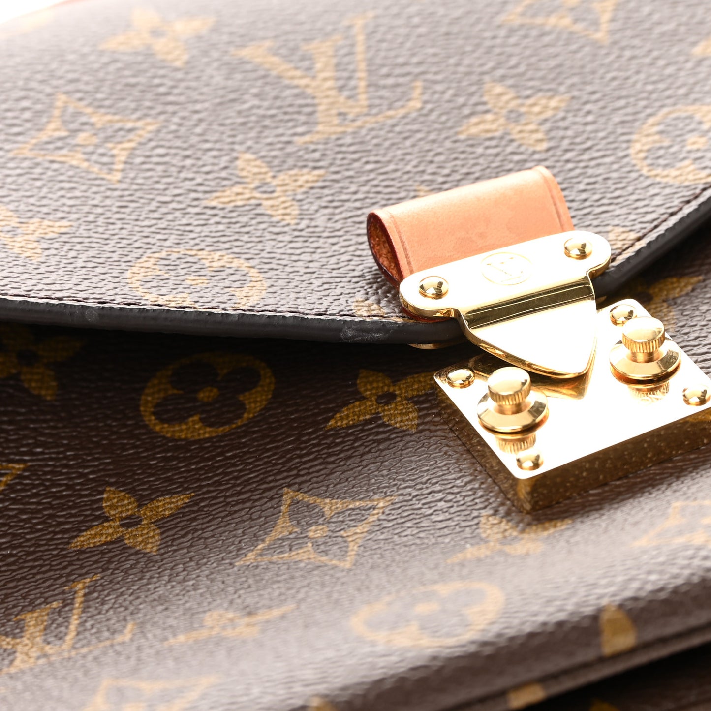 Monogram Pochette Metis