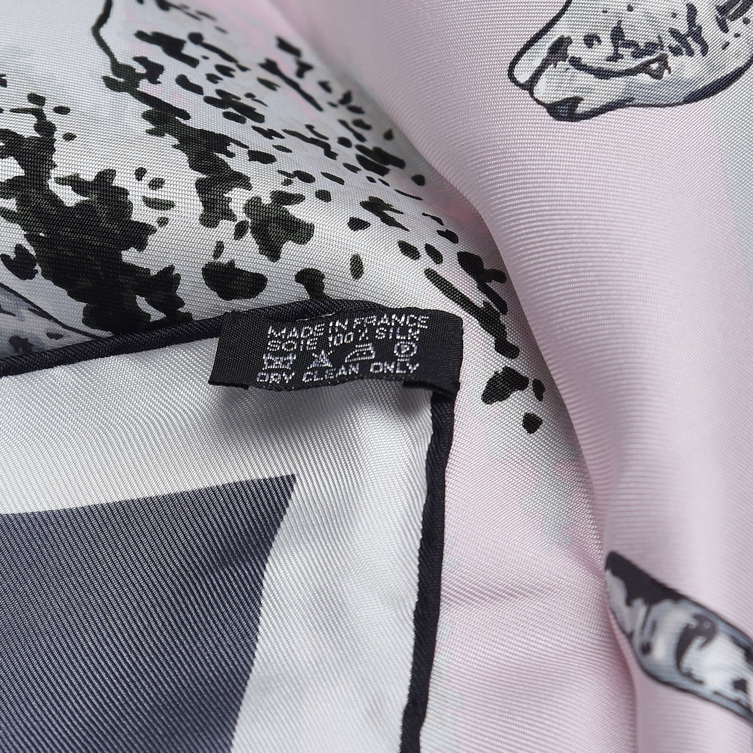 Hermes Silk Guepards Scarf 90 Gris Fonce White Rose Pale 4 of 4