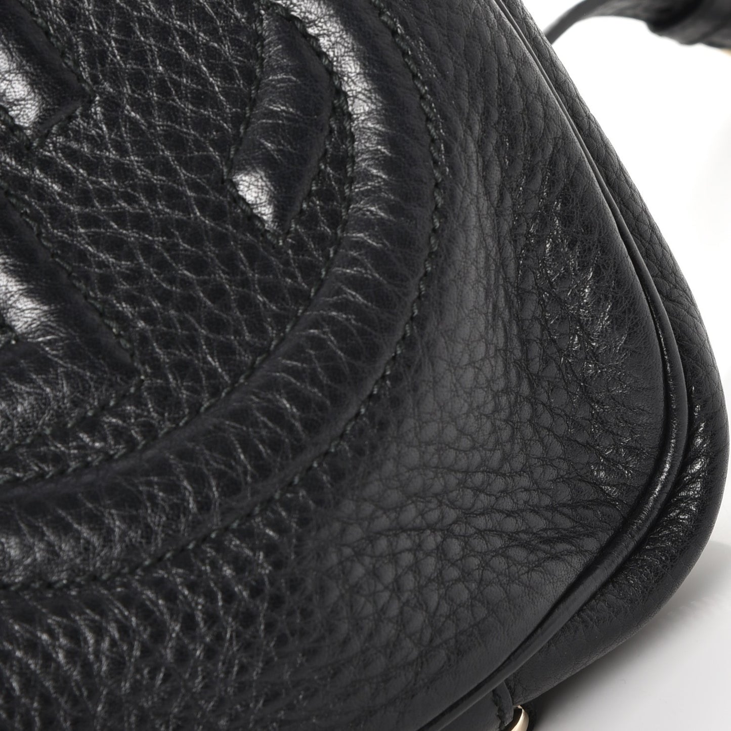 Pebbled Calfskin Small Soho Disco Bag Black