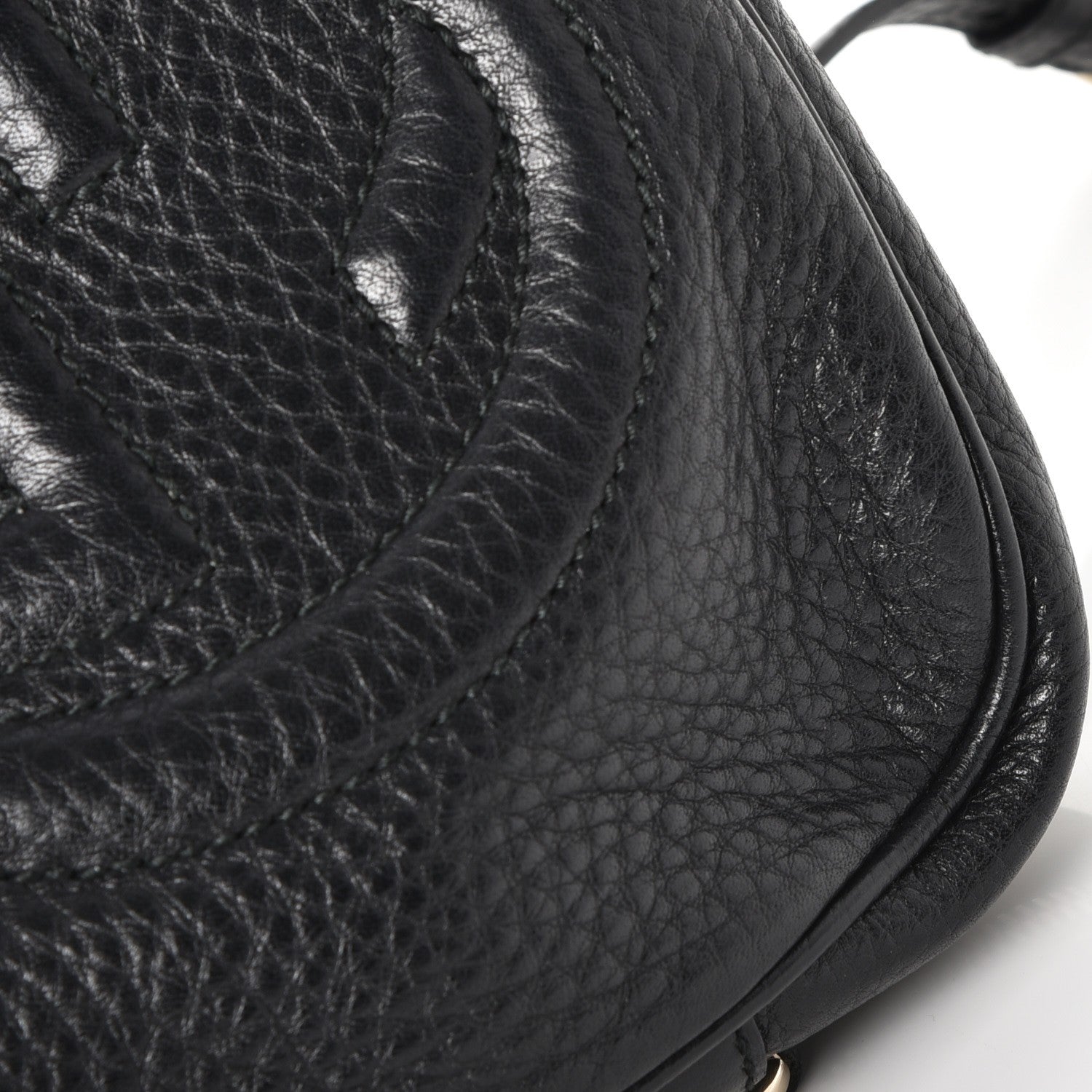 Gucci Pebbled Calfskin Small Soho Disco Bag Black 10 of 11