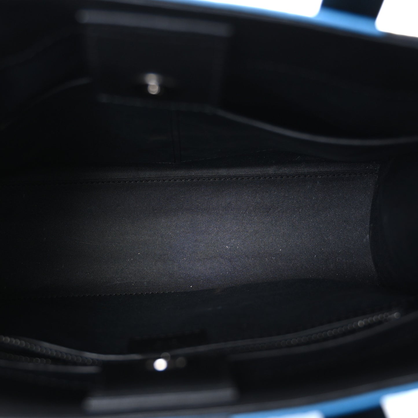 Checkerboard Visetos Aren Tote Black Blue