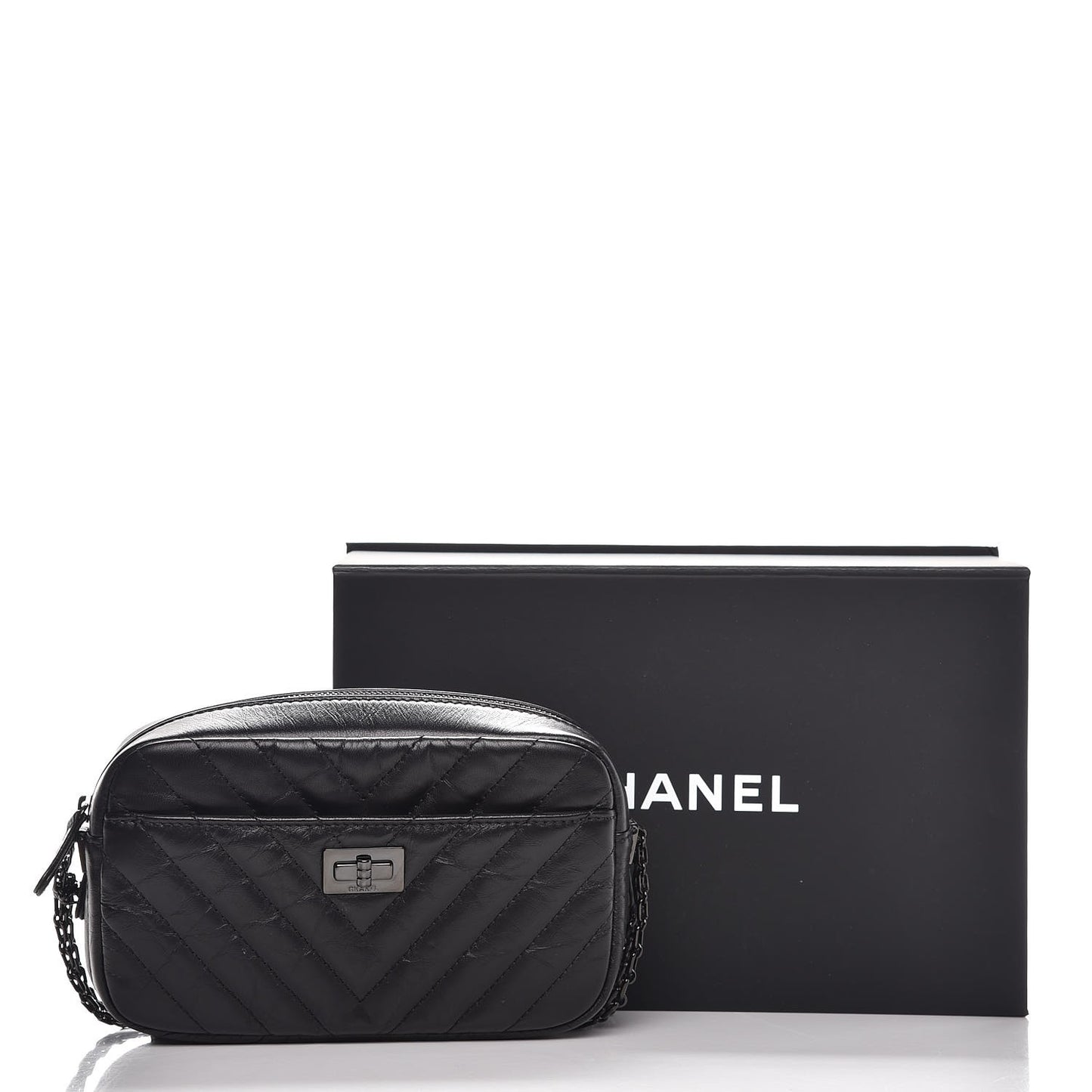 Aged Calfskin Chevron Mini Reissue Camera Case So Black