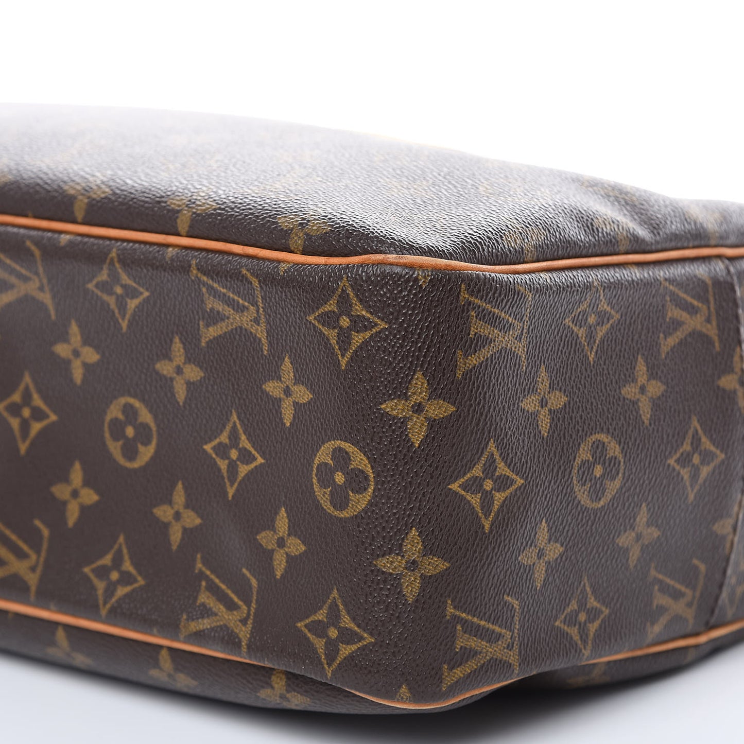 Monogram Cite GM