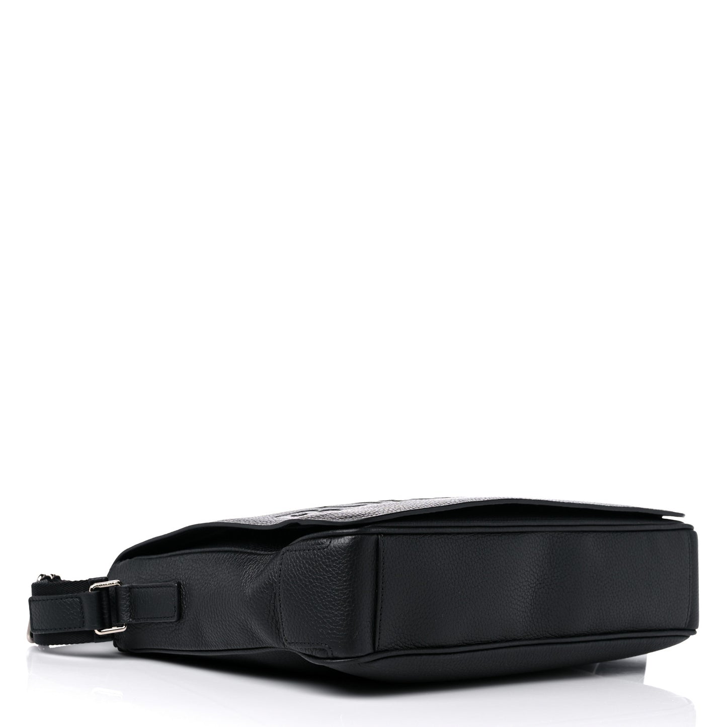 Grainy Calfskin Embossed Bruno Messenger Black