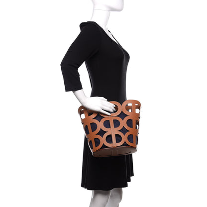 Hermes Madame Calfskin Chaine d'Ancre Tote Gold 2 of 14