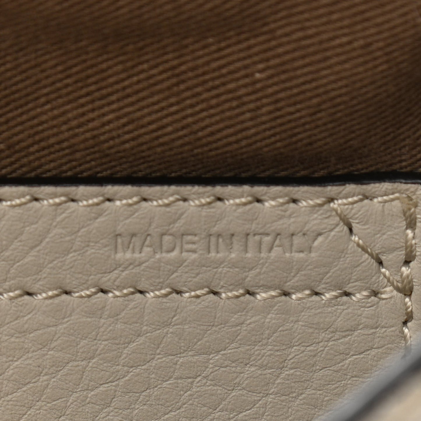 Calfskin Medium Marcie Round Crossbody Bag Dove